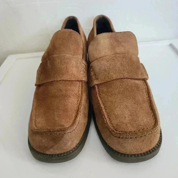 Bernardo Billy brown suede loafers - Picture 3 of 8